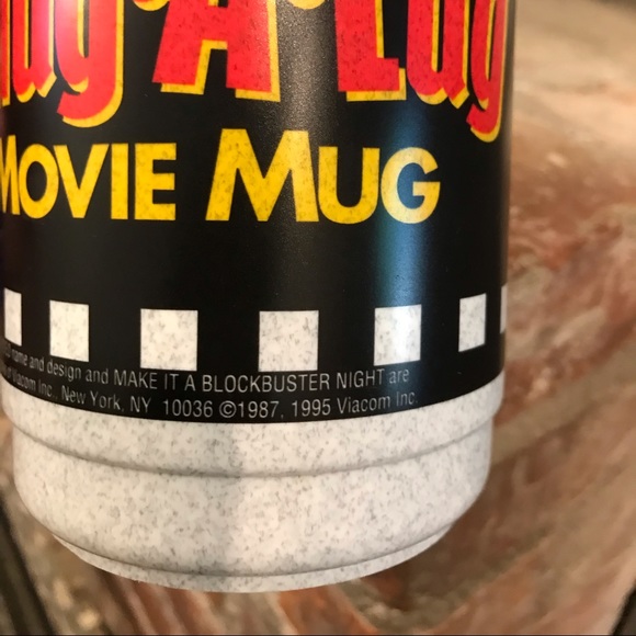 RARE - 90s Blockbuster lidded plastic cup & straw tumbler The Brady Movie - Picture 3 of 7